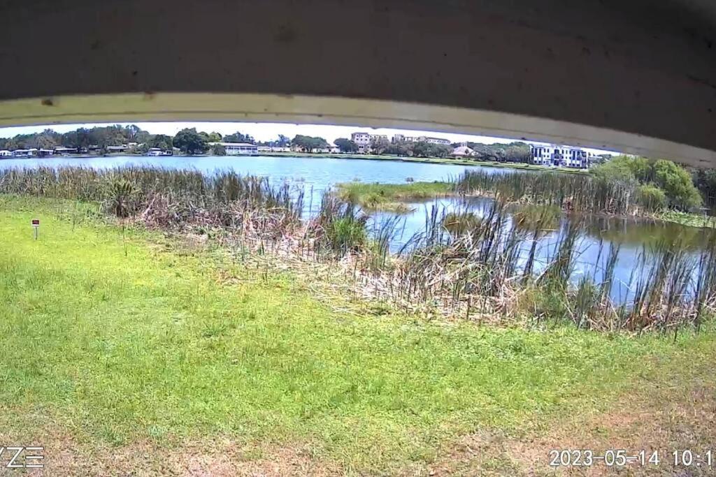 לייקלנד Lakeside Retreat - 3 Bedroom, 2 Bathroom House By The Lake מראה חיצוני תמונה